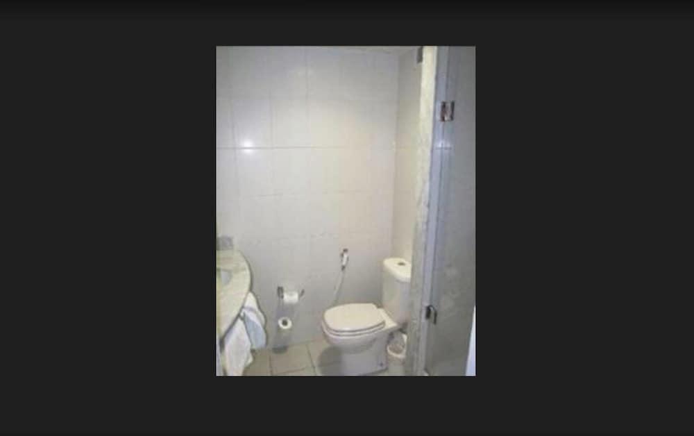 Ibis Estación 3*