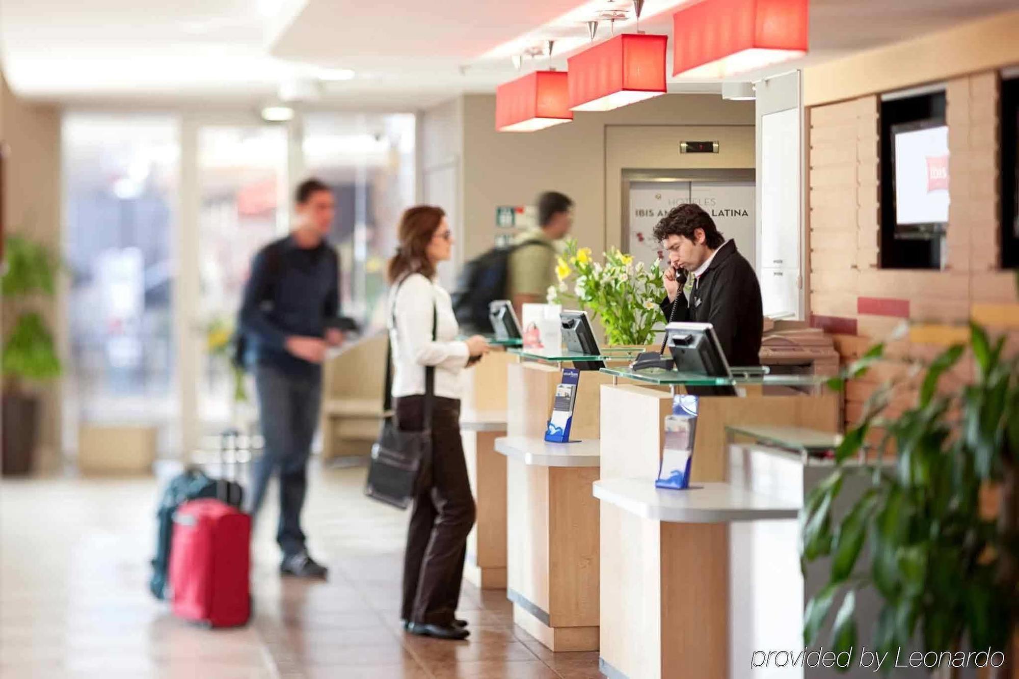 Hotel Ibis Estación 3*